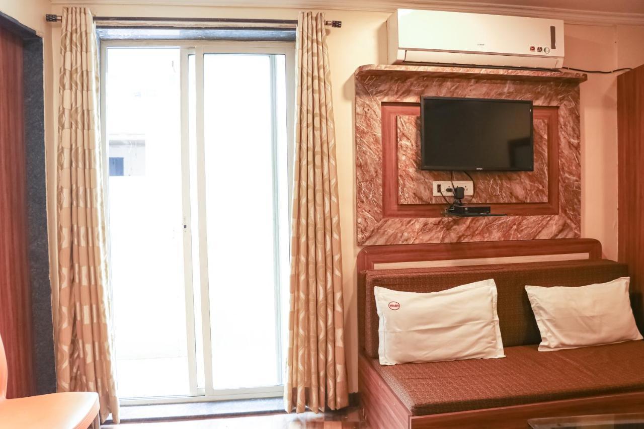 Hotel Mukesh Residency Πούνε Εξωτερικό φωτογραφία