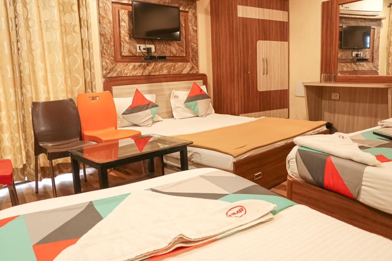 Hotel Mukesh Residency Πούνε Εξωτερικό φωτογραφία