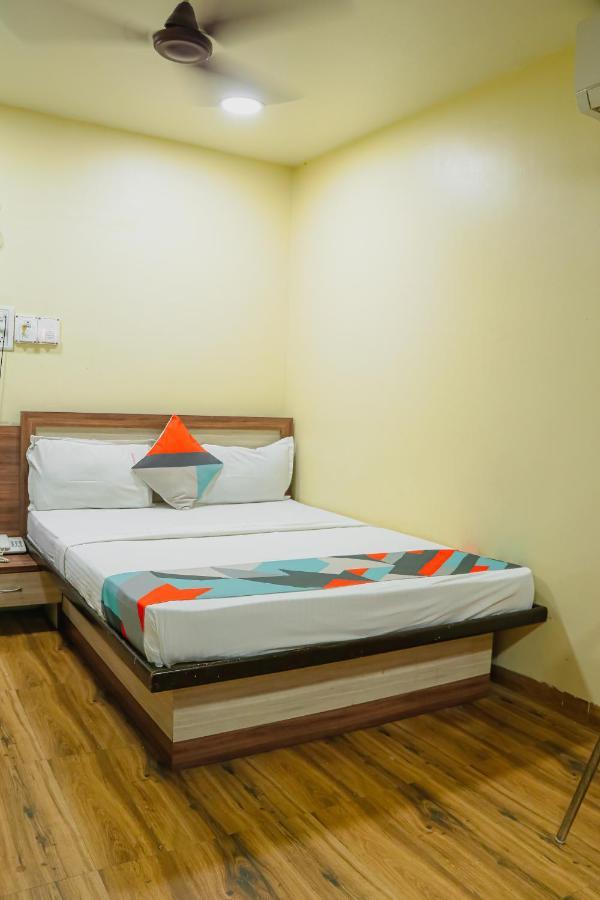 Hotel Mukesh Residency Πούνε Εξωτερικό φωτογραφία